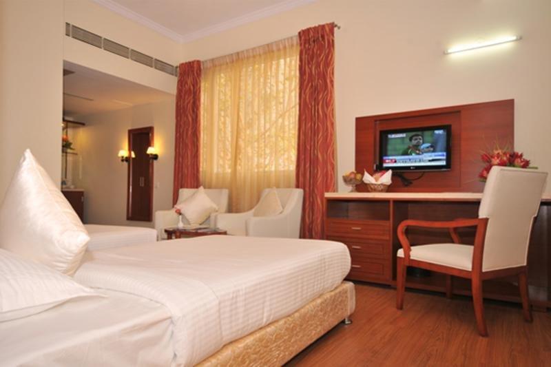 Hotel Paraag Bangalore Luaran gambar